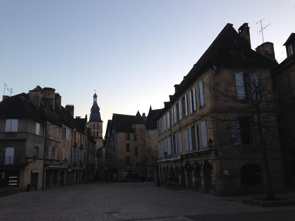Chambres D'Hotes Le Casse Noix Sarlat-la-Canéda Buitenkant foto